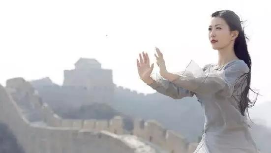 女性练太极，好处竟然这么多