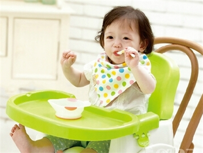 九种食物促进脑部发育,宝宝越吃越聪明! 九种食物促进脑部发育,宝宝越吃越聪明!