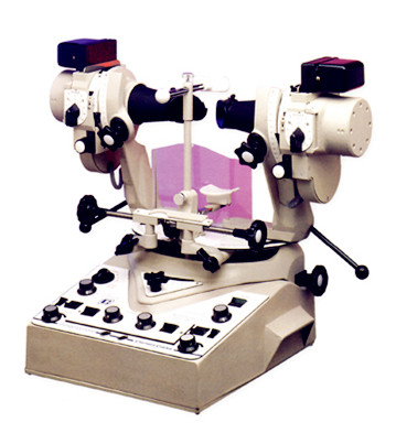 厂商瑞士Haag海克科林同视机2001